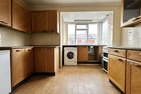 undefined, Warbreck Drive, Bispham FY2