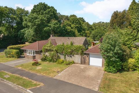 4 bedroom bungalow for sale, Halters End, Hindhead GU26