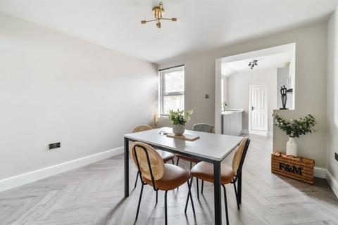 3 bedroom semi-detached house for sale, Auckland Road, Tunbridge Wells