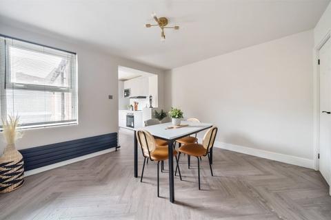 3 bedroom semi-detached house for sale, Auckland Road, Tunbridge Wells