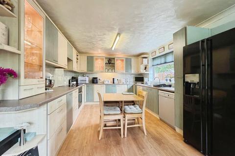 undefined, Ashford Road, Newingreen