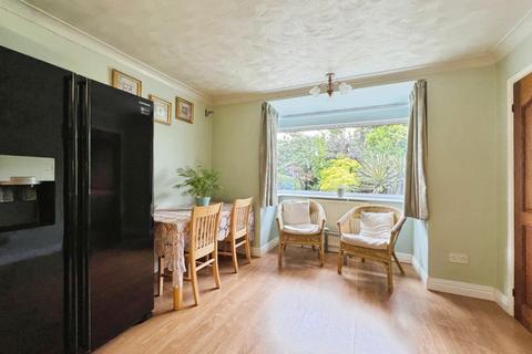 undefined, Ashford Road, Newingreen