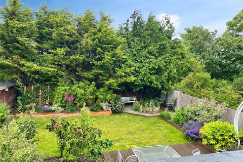 3 bedroom detached house for sale, Ashford Road, Newingreen