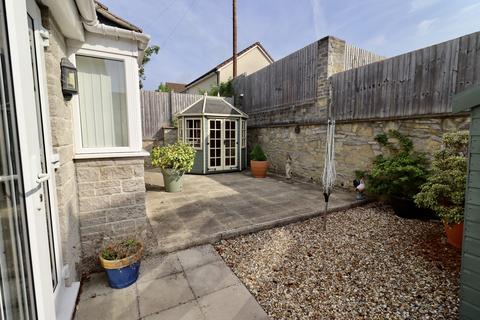 2 bedroom bungalow for sale, Somerton TA11