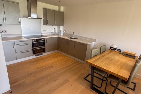 2 bedroom apartment for sale, Racecourse Road, Newbury, RG14