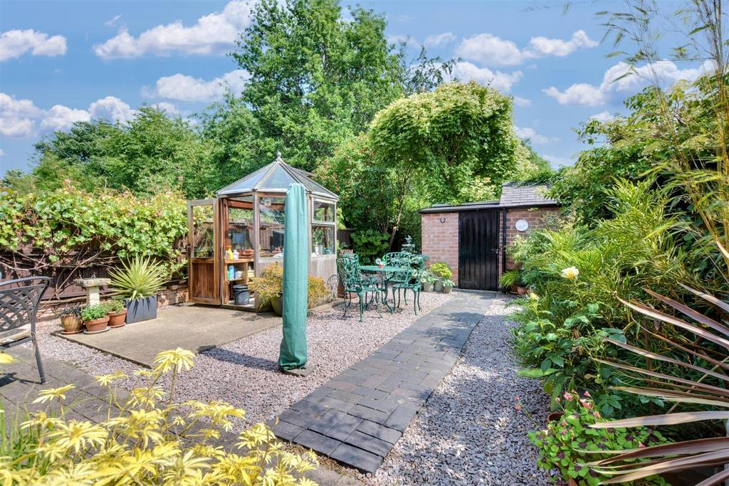 Garden 2.jpeg