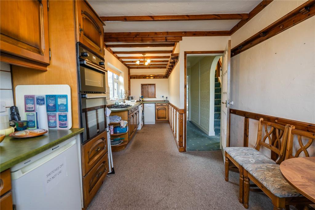 Kitchen (2)