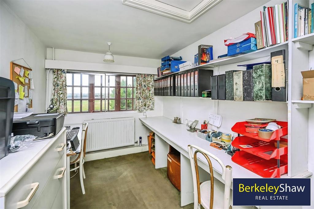 85e8e454-BS1m252 OI02 Cwy Xk PPC9 ZQ.jpg