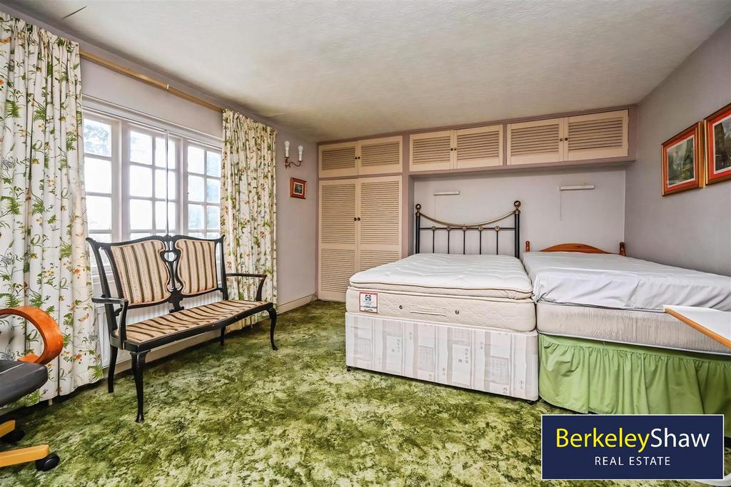 F86d18fd-Chhu A6k0 RUS6 YTAGC0lh VQ.jpg