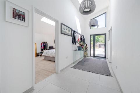 7 Birch Close, Arundel, BN18 9HN