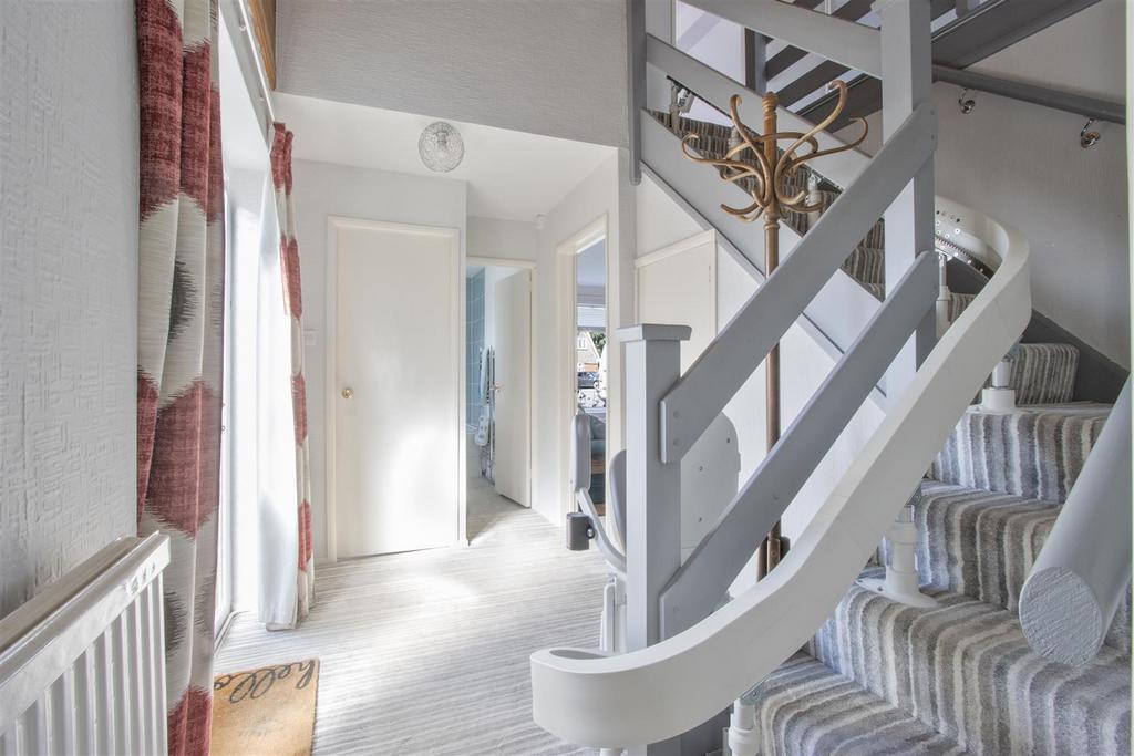 Entrance hall .jpg