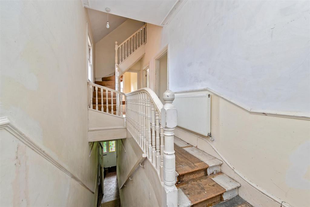 1 Ridgmont Road-34.jpg