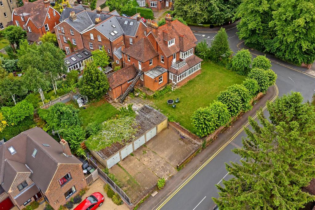 1 Ridgmont Road-5.jpg