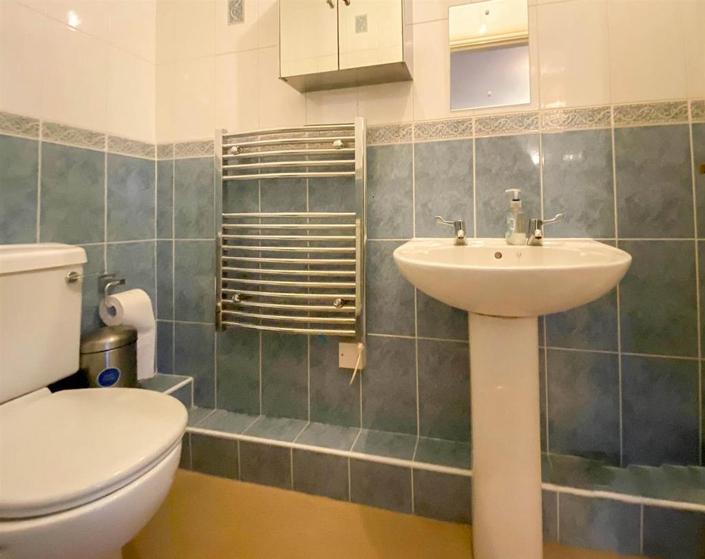 Ensuite
