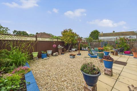 8 Blenheim Close, Weston-super-mare, BS22 6DG