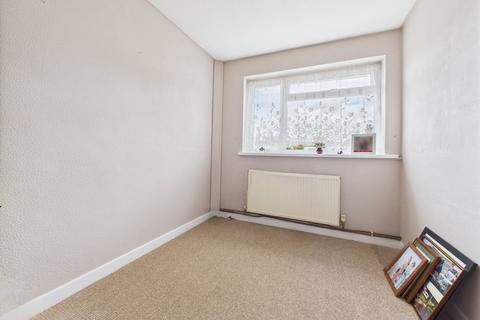8 Blenheim Close, Weston-super-mare, BS22 6DG
