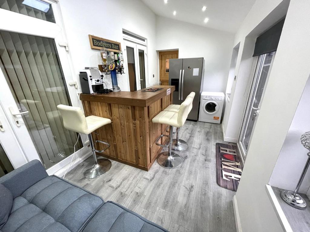 Garden room
