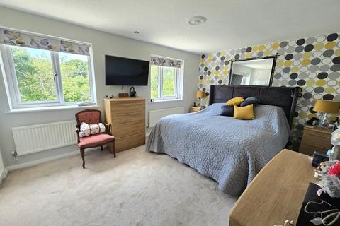 5 bedroom detached house for sale, Cowdray Park Road, Bexhill-on-Sea, TN39