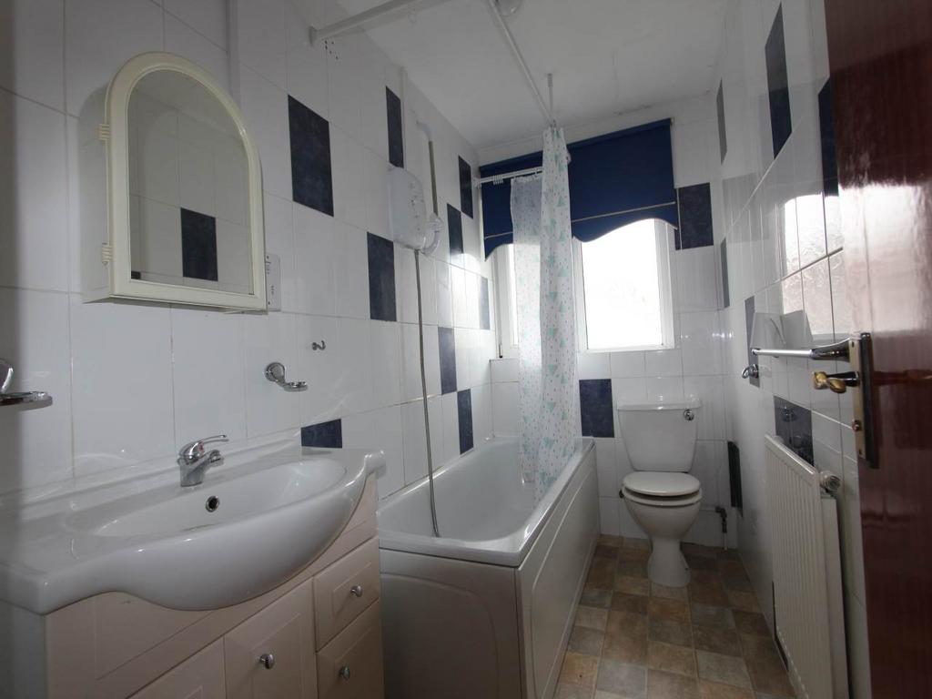 Bathroom (1)