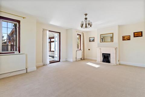 2 Jersey Road, Ferring, Worthing, BN12 5PZ