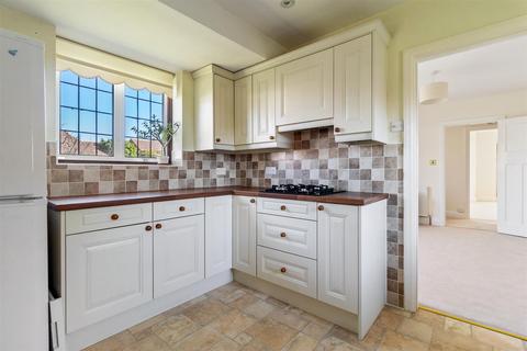 2 Jersey Road, Ferring, Worthing, BN12 5PZ