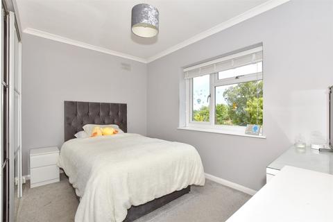 11 Sweechbridge Road, Herne Bay, CT6 6TD