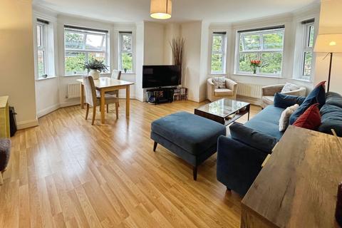 2 bedroom flat for sale, Olive Shapley Avenue, Didsbury, Manchester, M20