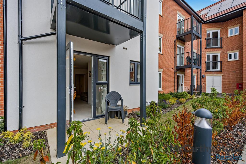 8651694-exterior01-800.jpg