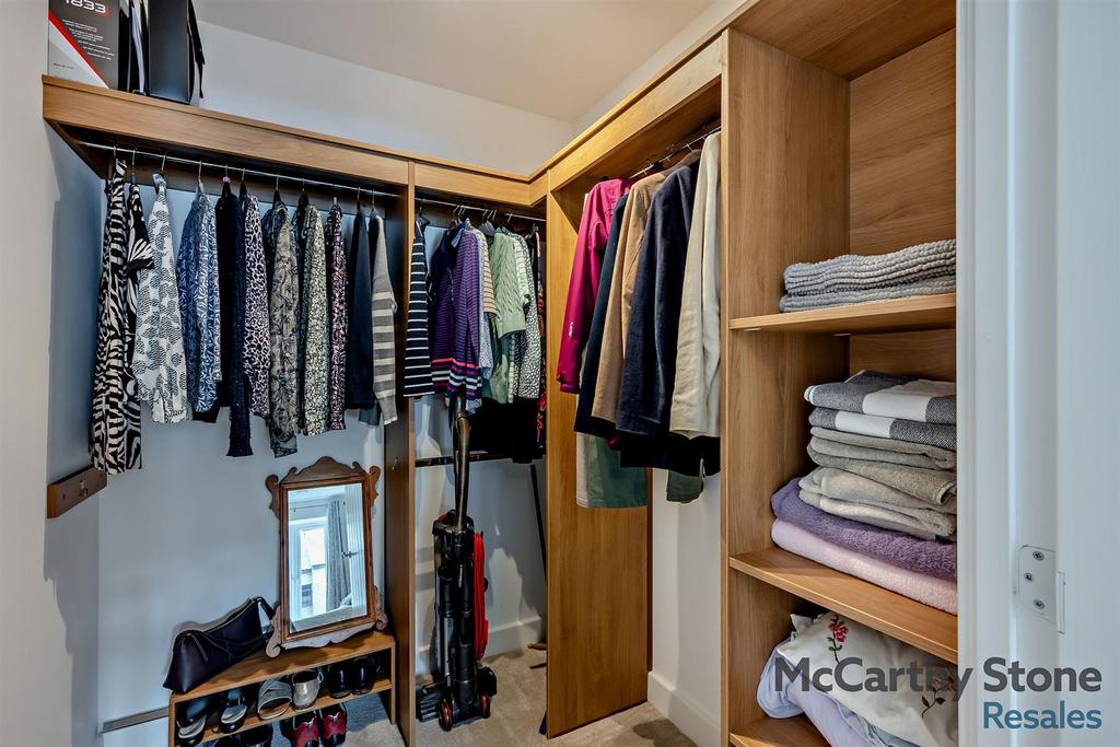 8651694-interior06-800.jpg