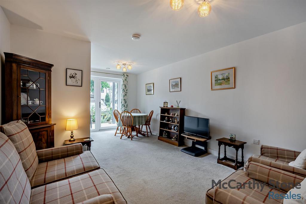 8651694-interior10-800.jpg