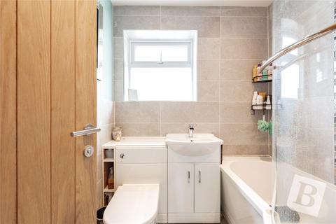 undefined, Roding Way, Wickford, Essex, SS12