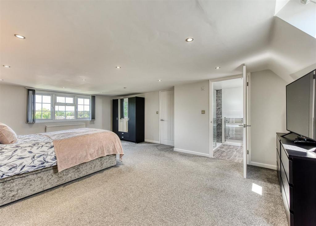 9 Prosper Meadow-Bedroom 1.jpg