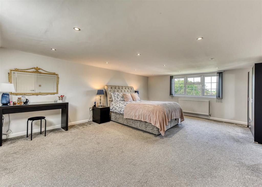 9 Prosper Meadow-Bedroom 1 (2).jpg