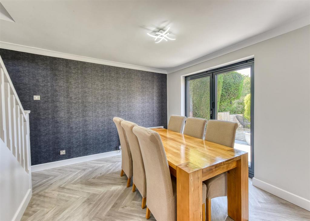 9 Prosper Meadow-Dining Room (3).jpg