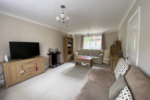 4 bedroom detached house for sale, Southwood Gardens, Locks Heath