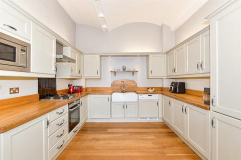 undefined, Fennel Close, Maidstone, Kent