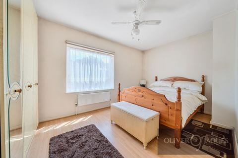 4 bedroom end of terrace house for sale, Russia Dock Road, London, SE16