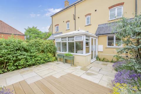 19 Summer Oaks, Motcombe, Shaftesbury, SP7 9NW