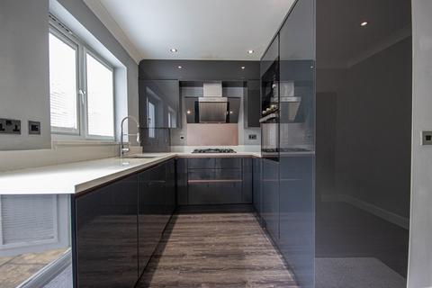 5 bedroom townhouse for sale, St. Cuthberts Road, Gateshead, Tyne and Wear, NE8