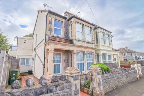 undefined, Ashcombe Park Road, Milton - Superb Garden Flat