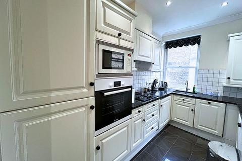 3 bedroom detached house to rent, 1 Eastcastle Street, London W1T