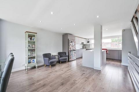 undefined, Linksway, Hendon, London, NW4