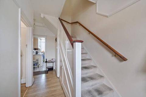 3 bedroom maisonette for sale, Cockfosters Road, Cockfosters, Barnet, EN4