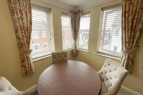 1 bedroom retirement property for sale, Hazeldine Court, Longden Coleham, Shrewsbury
