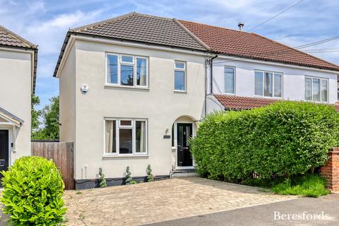 3 bedroom semi-detached house for sale, The Rising, Billericay, CM11