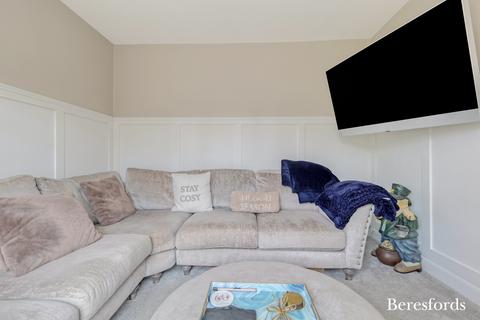 3 bedroom semi-detached house for sale, The Rising, Billericay, CM11