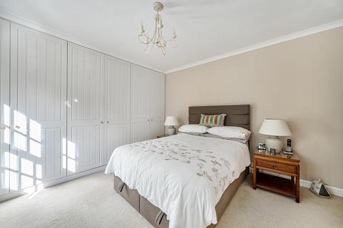 3 bedroom semi-detached house for sale, Bede Close, Pinner, HA5