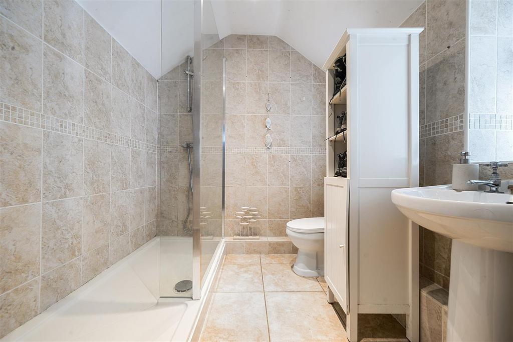 Downstairs Shower ROom
