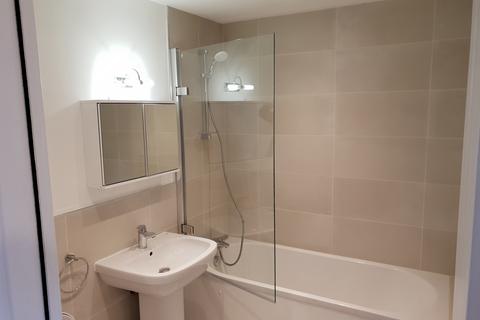 1 bedroom flat to rent, High Road, London NW10