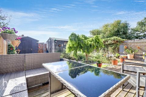 3 bedroom semi-detached house for sale, Coronation Crescent, Queenborough